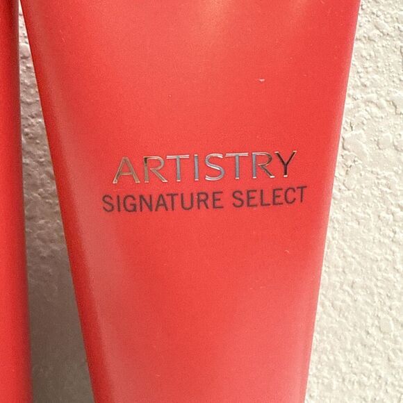 Artistry Signature Select Firming Body Lotion 200g 7.05 oz Lot of Two Red Tubes - Picture 3 of 8